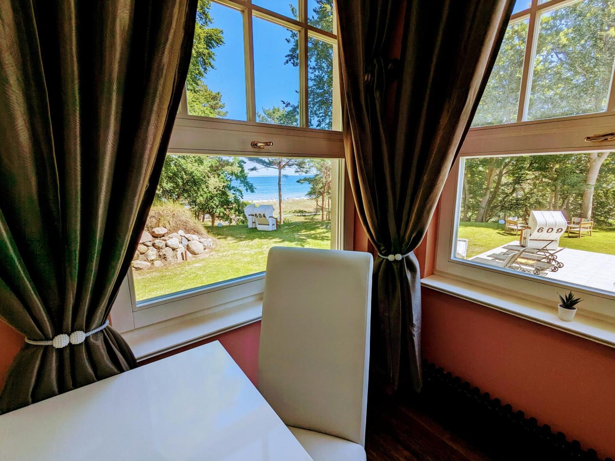 Strandhotel Lindequist Sellin  ภายนอก รูปภาพ