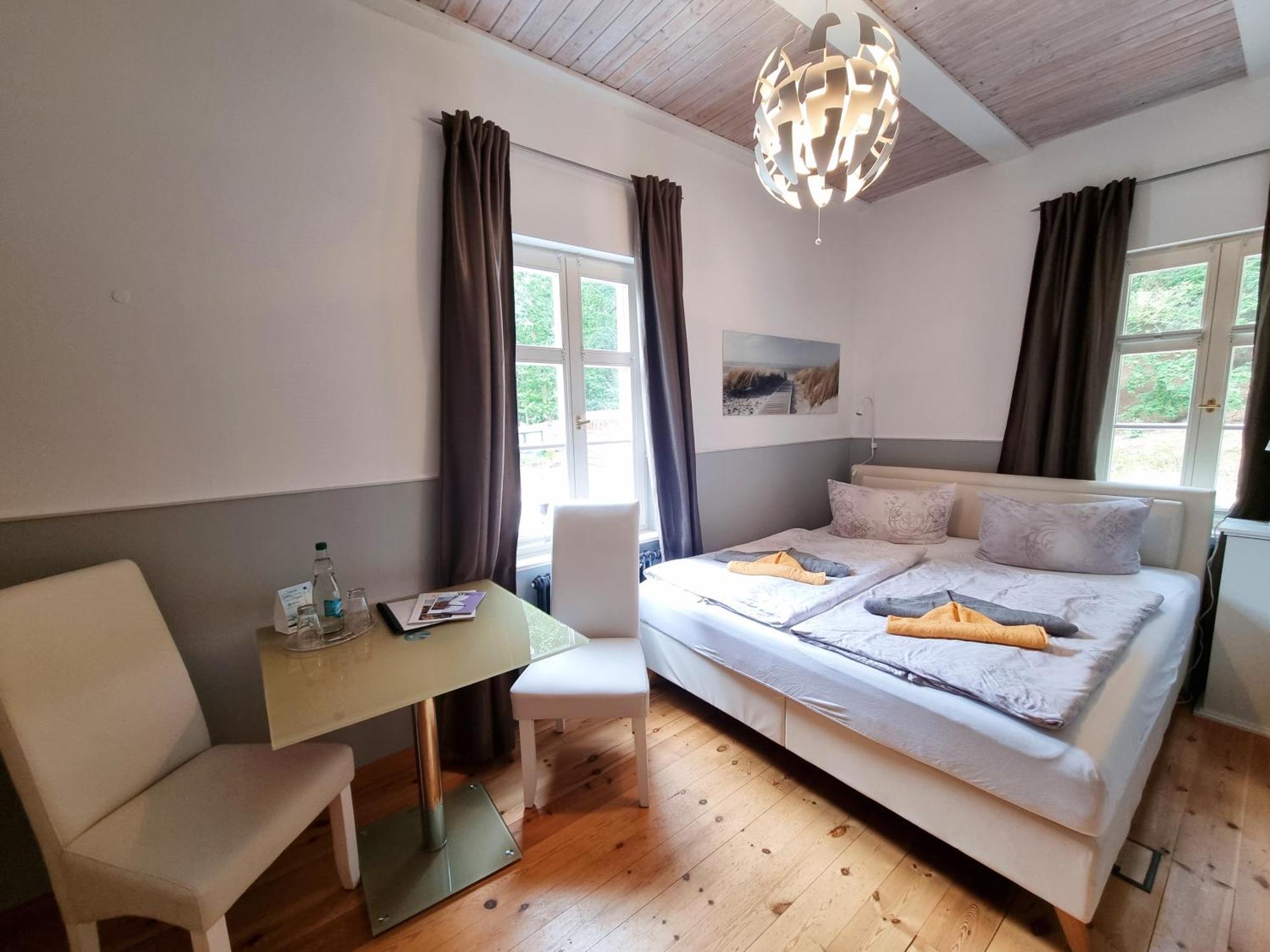 Strandhotel Lindequist Sellin  ภายนอก รูปภาพ